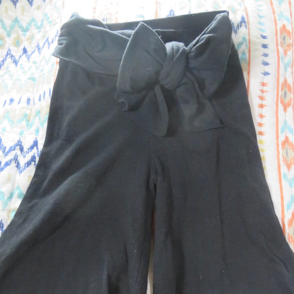 Cocoa size M ( 10-12) Shorts